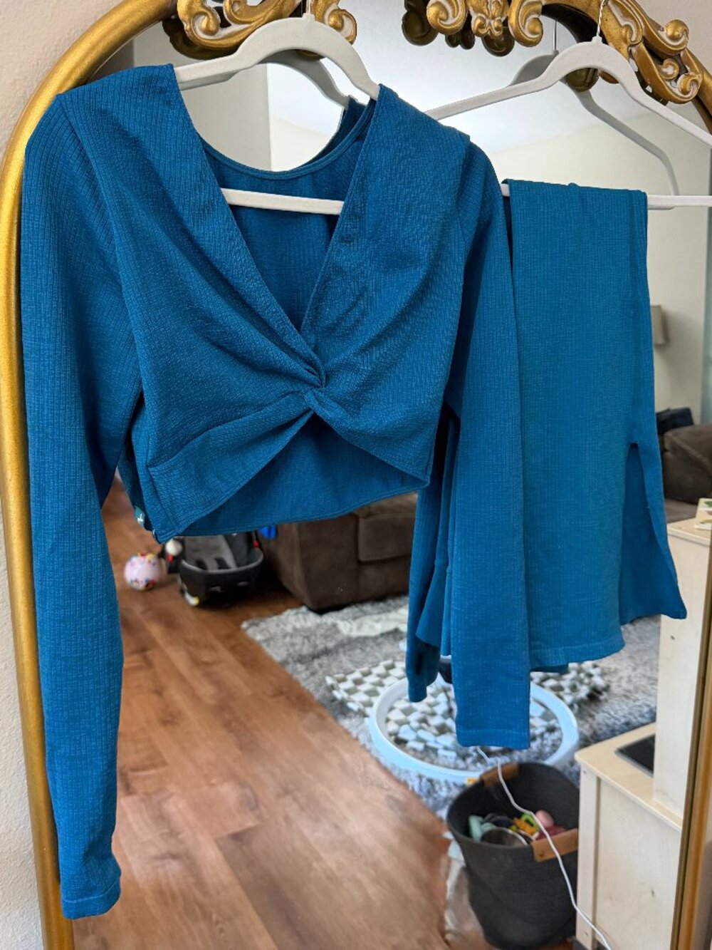 JoyLab Target Teal 2-Piece Flare Leg Matching Set | Estimated M